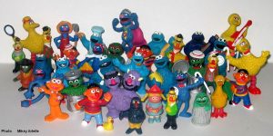 Collectible Figurines: Exploring the World of Treasured Collectibles!